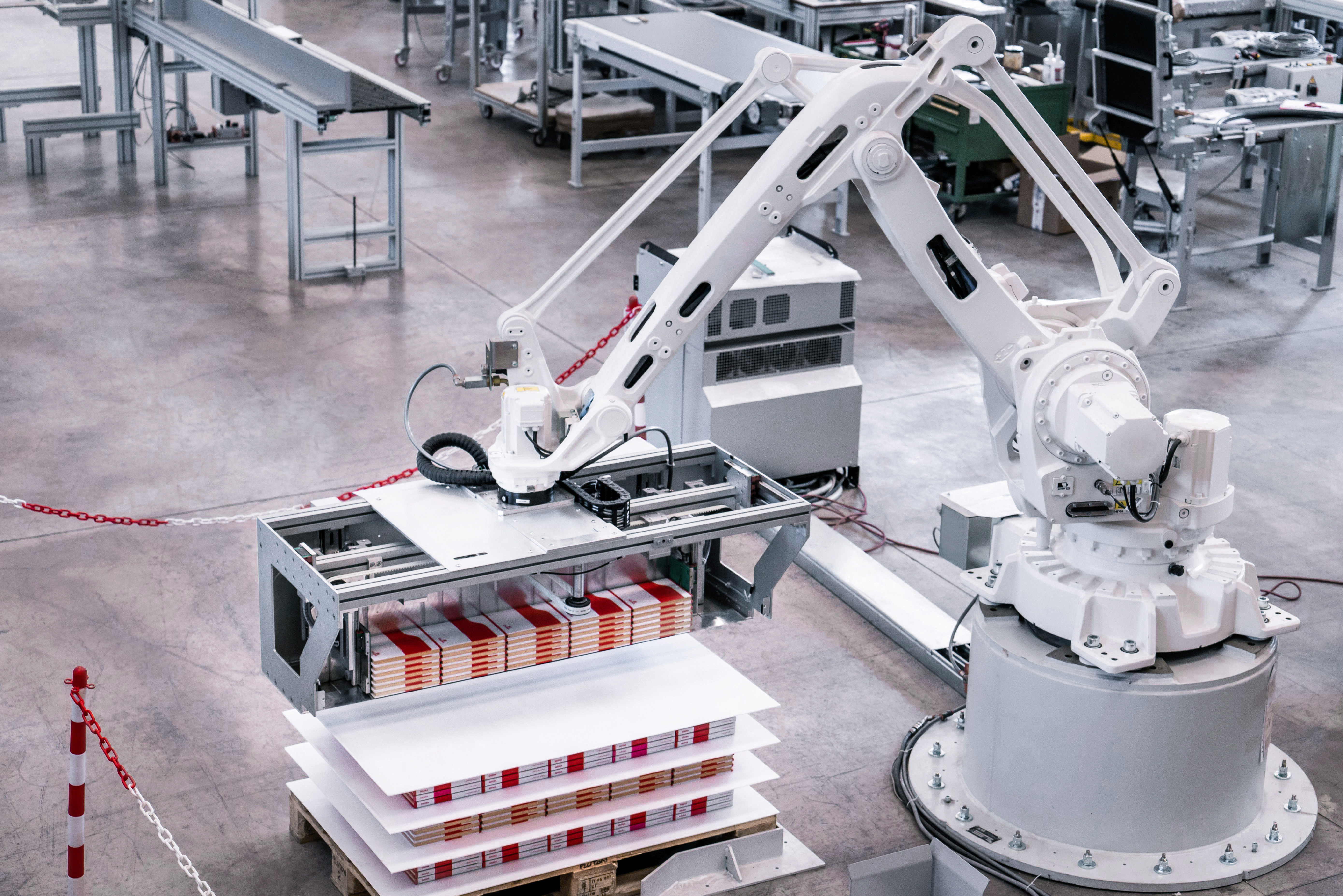 Solema consolidates the quality of the Robotics Division